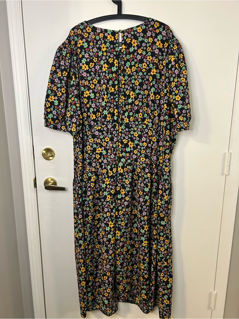 ASOS Women’s Black Dress with Yellow, Lavender & Mint Floral Print Size 24 - Picture 2 of 6
